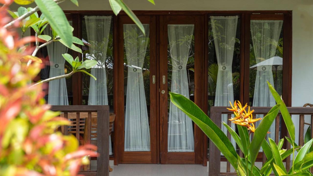 Sindhu Mesari Bungalow Toyapakeh 外观 照片
